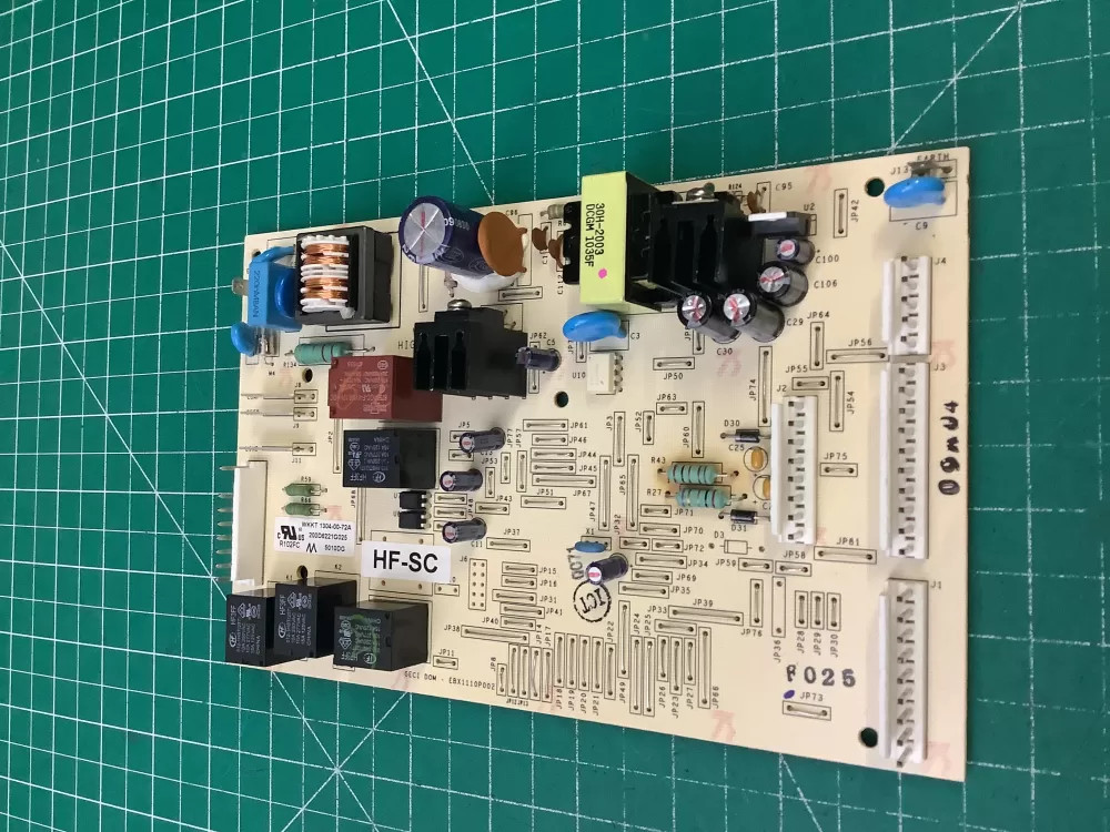 GE WR55X11072 Refrigerator Control Board AZ240148 | NR384 gallery