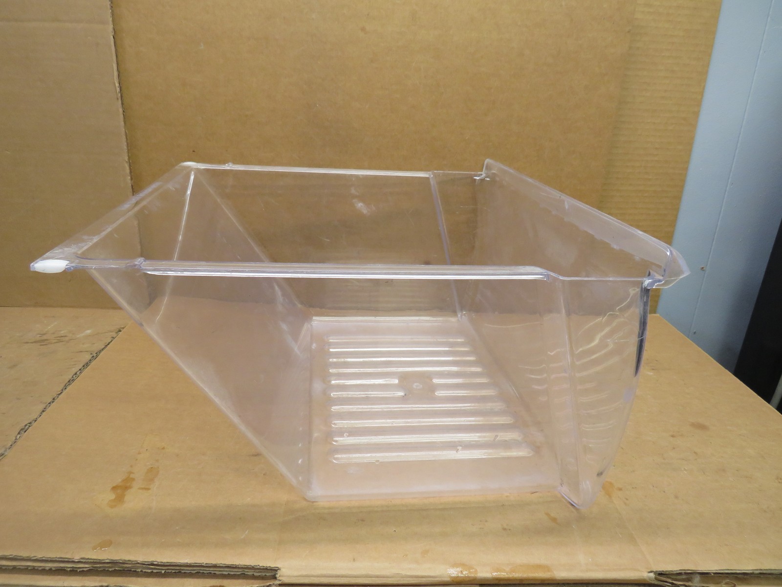 Frigidaire Refrigerator Crisper Drawer (Wear) Part # 240351007 240351061 gallery