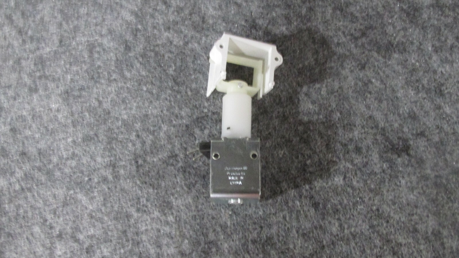 WP2152713 KENMORE WHIRLPOOL KITCHENAID REFRIGERATOR SOLENOID gallery