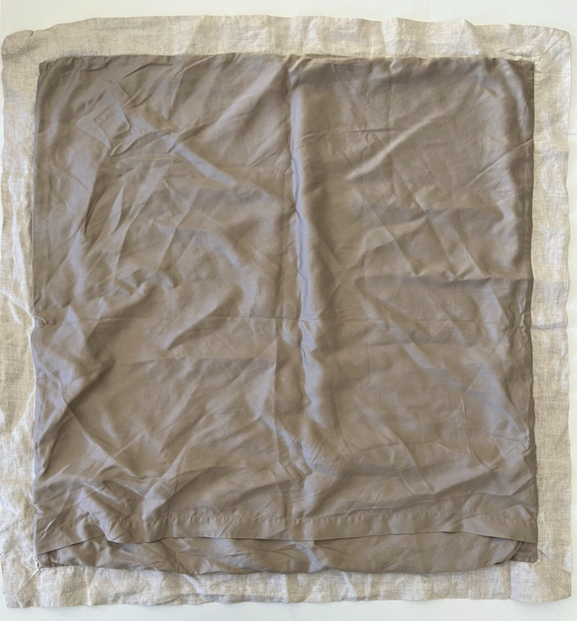 Pottery Barn Lyocell Euro Sham with Linen Flange 26 x 26 in gallery