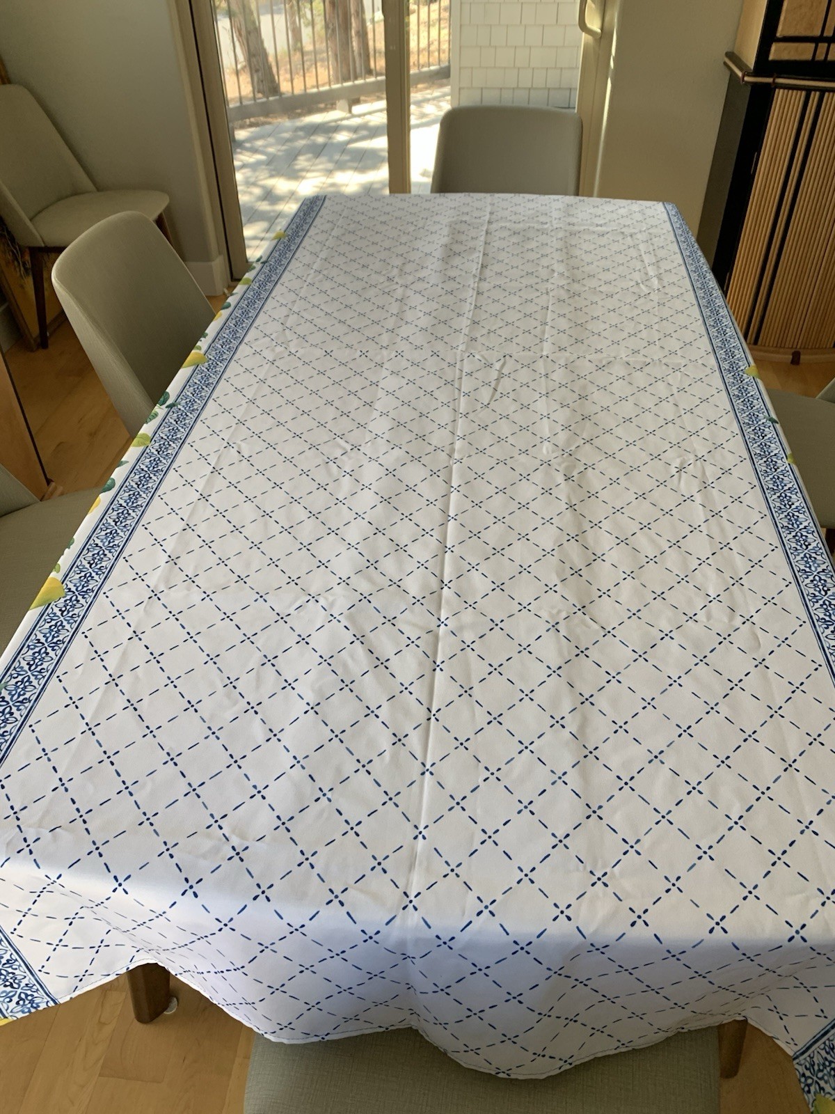 Tablecloth 59 x 102 Inches Lemon Border Botanical Rectangle Blue White Yellow gallery