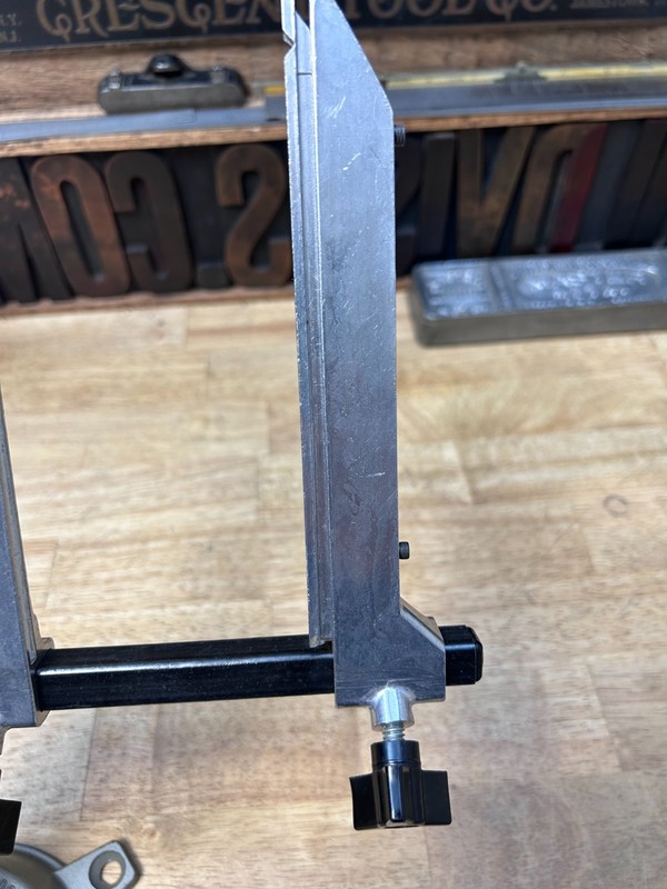 Colbert PanaVise Model 305 Low Profile Base / Model 315 Circuit Board Holder USA gallery