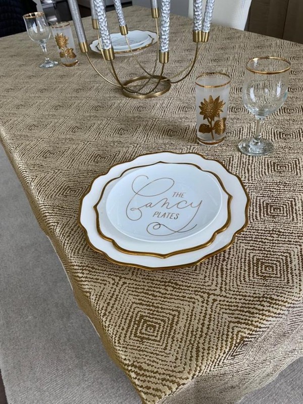 Lawrence Tablecloth Seamless Machine Washable and Dryable Home & Party Brand New gallery