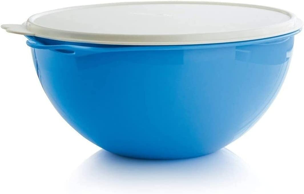 Tupperware Thatsa Bowl 32-cup 7l in Rain Drop Blue with airtight lid gallery