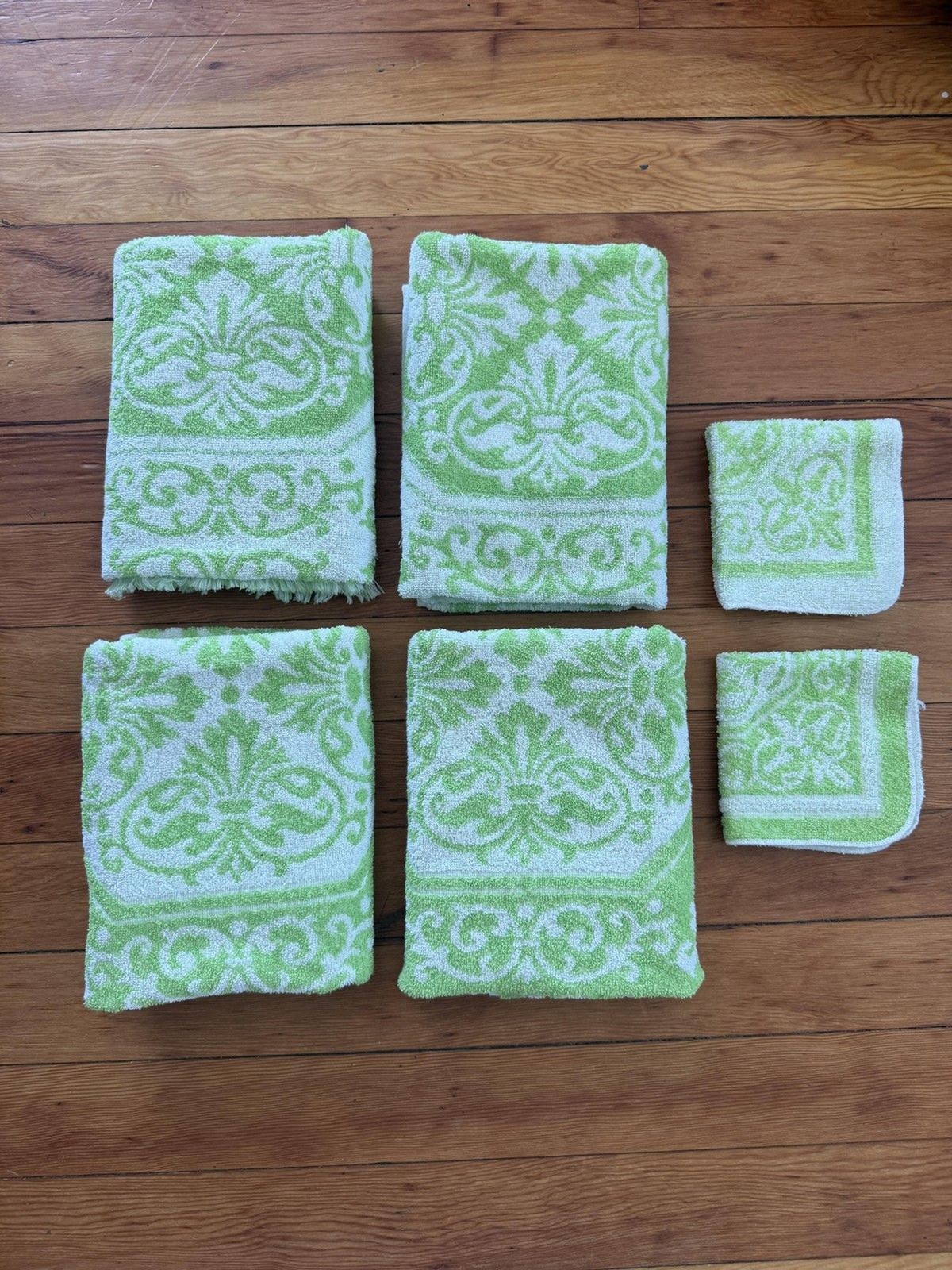 Green Fluer-de-lis Bath Towel Set 6pc Terry Cotton Blend Made USA Fringe gallery