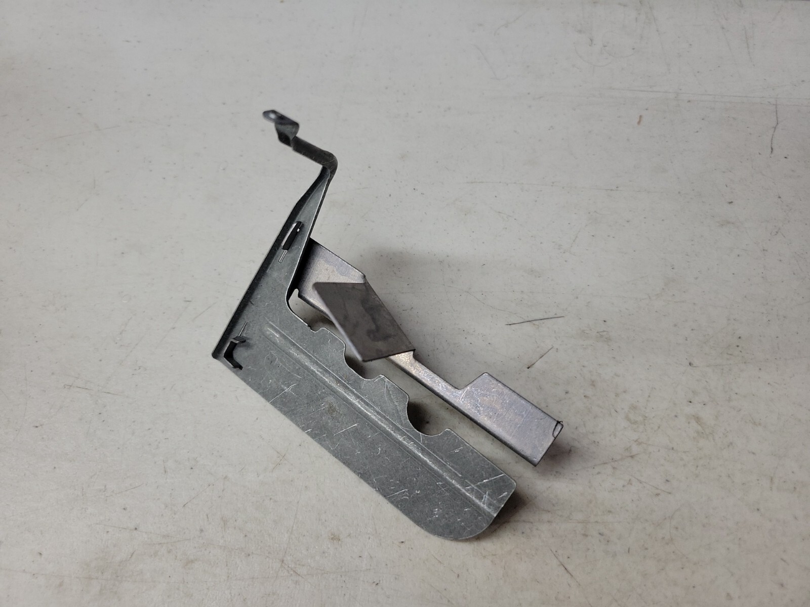 Briggs & Stratton 293513 Governor Blade OEM gallery