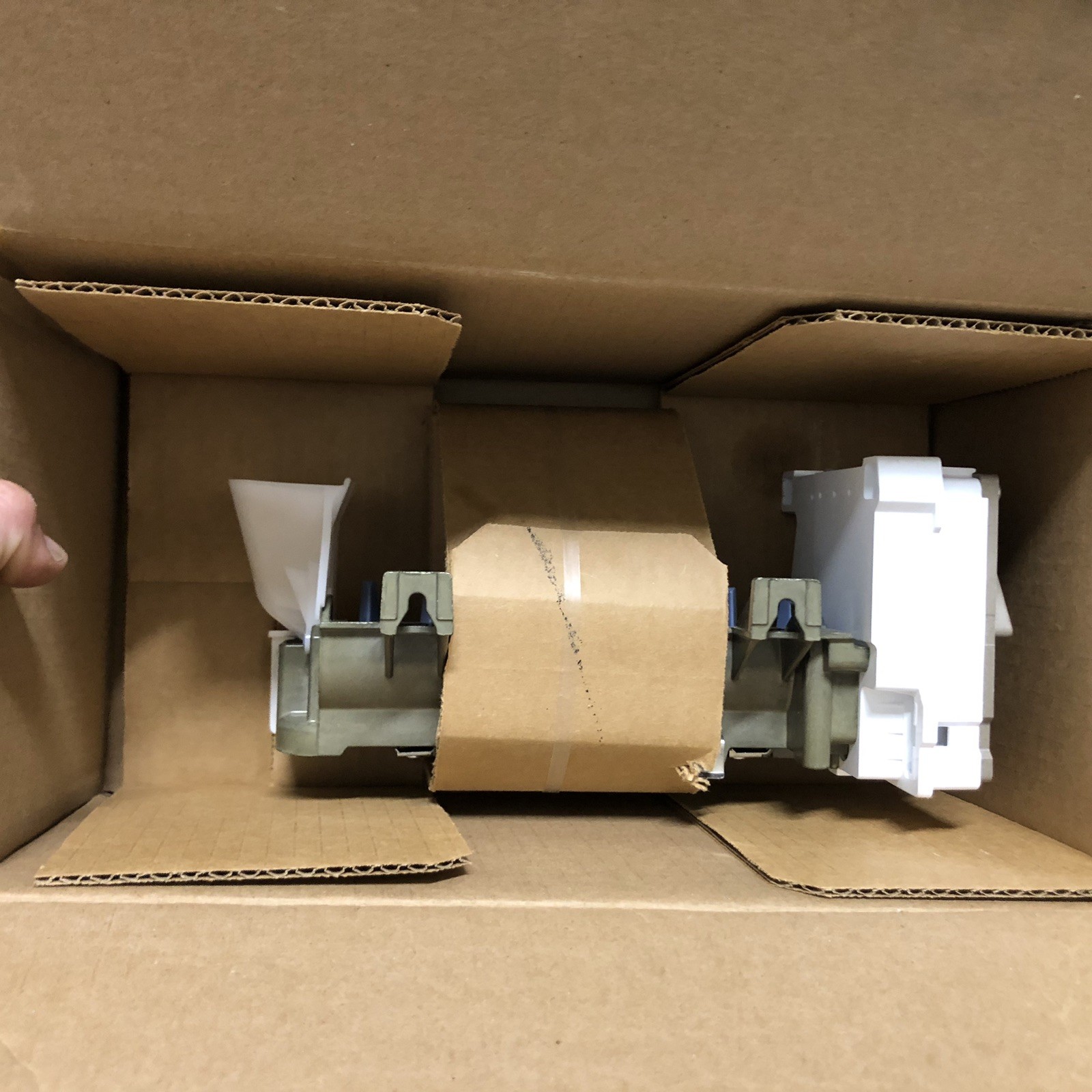 Genuine Whirlpool Refrigerator Ice maker W10300024 AP6019087 PS11752391 gallery