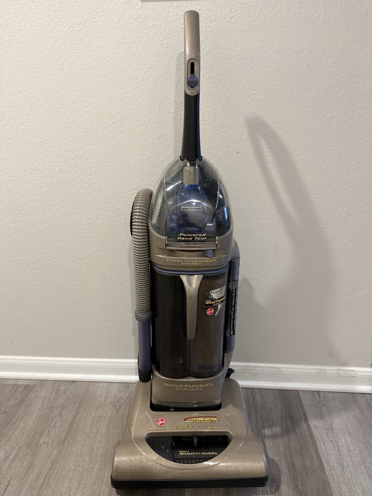 Hoover WindTunnel Bagless Upright Vacuum U5750-500 Twin Chamber 12 Amp Heap Filt gallery