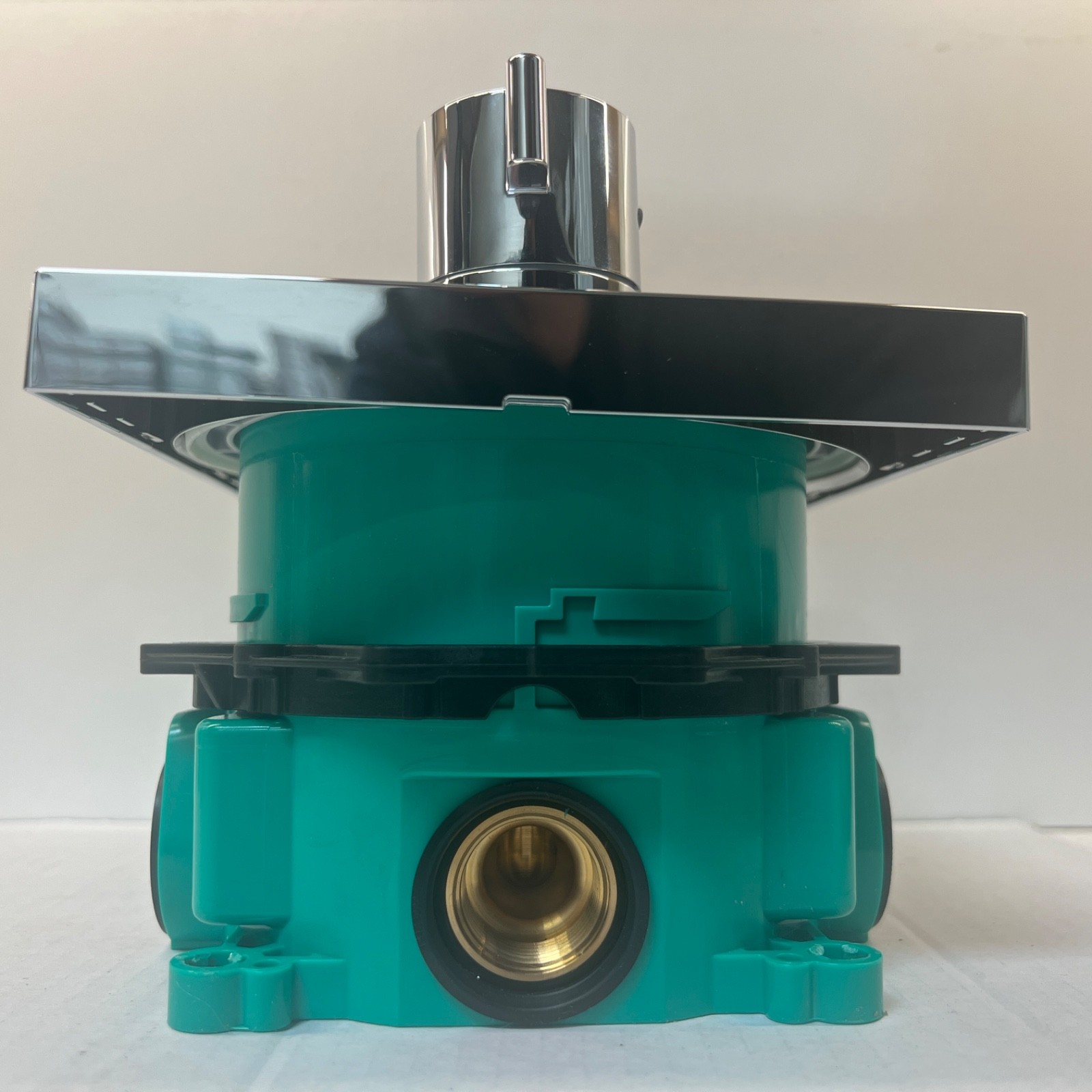 Hansgrohe Select Shower Valve Kit 15768000K Inc ibox, and Complete Trim NEW gallery