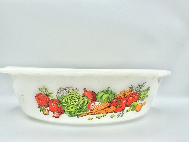 Glasbake Vegetable Medley 1-quart Casserole Dish J-235 Milk Glass gallery