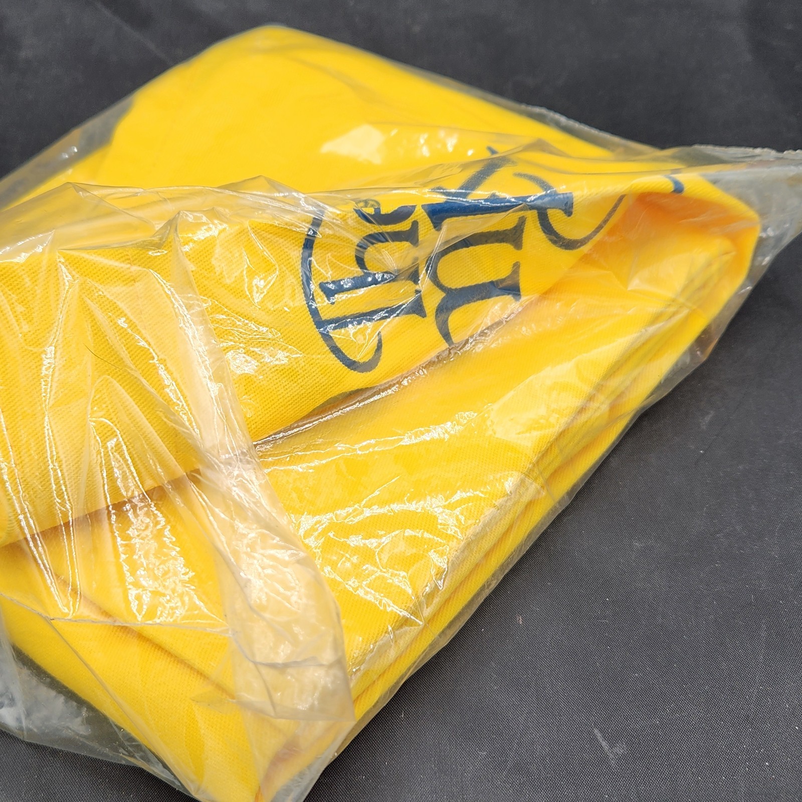 Pampered Chef Apron Yellow Blue Logo Brand New Sealed Adult gallery