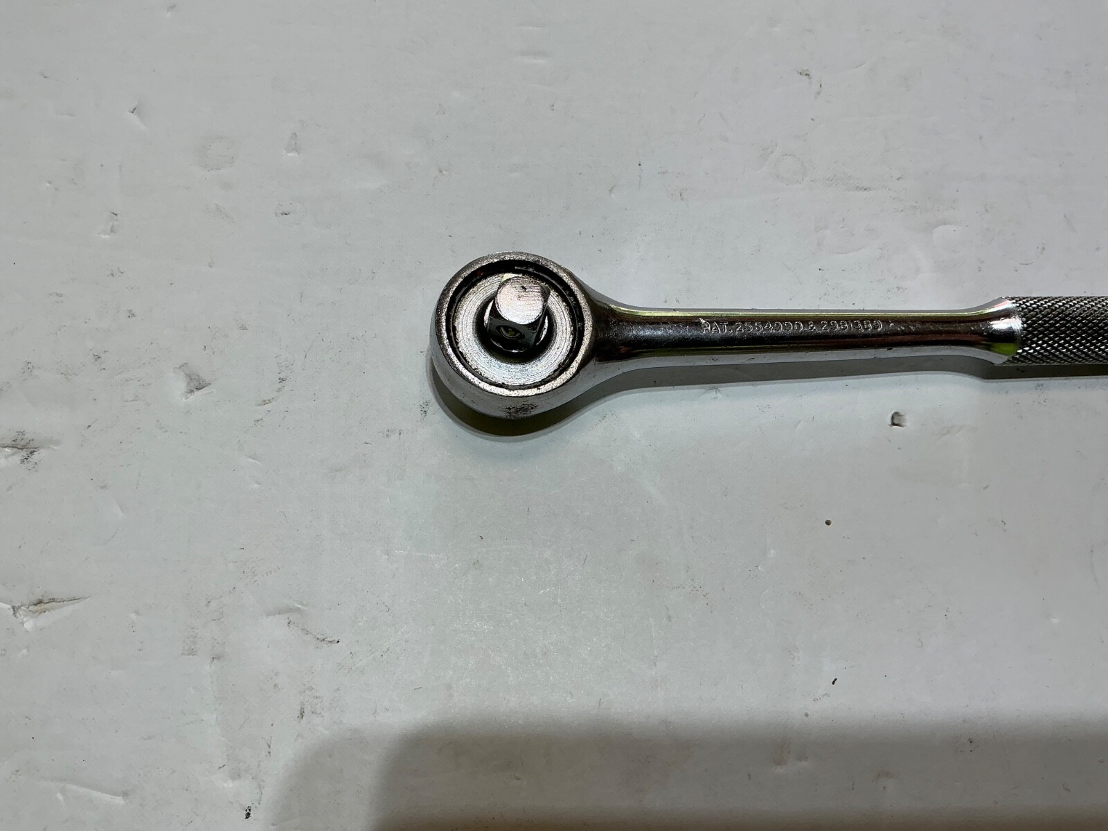 HUSKY CB43 3/8" Drive RATCHET 7.5" Long Knurled Handle, Vintage - Made in USA gallery