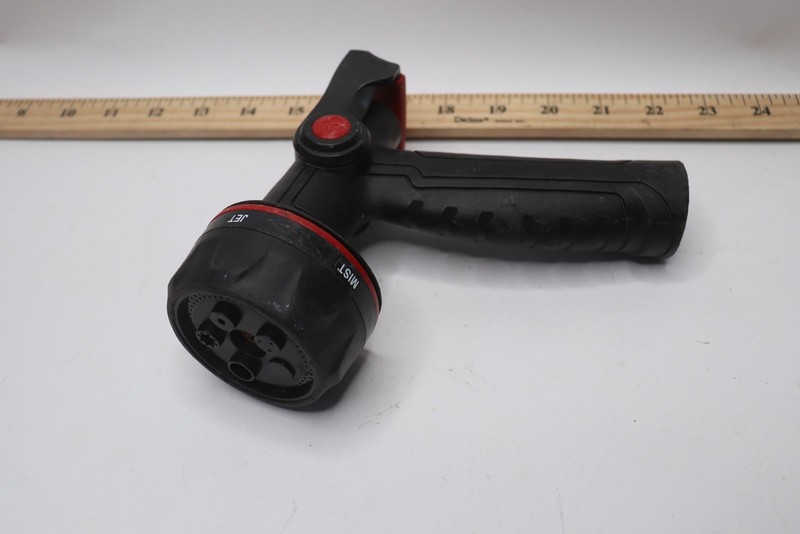 Husky Pro Fireman's Multi-Pattern Nozzle gallery