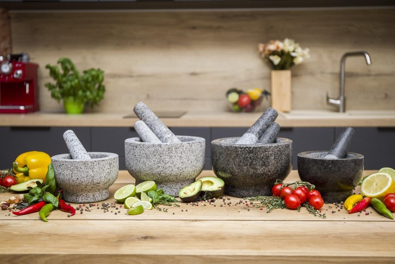 ChefSofi Mortar and Pestle Set - Black Polished Granite - gallery