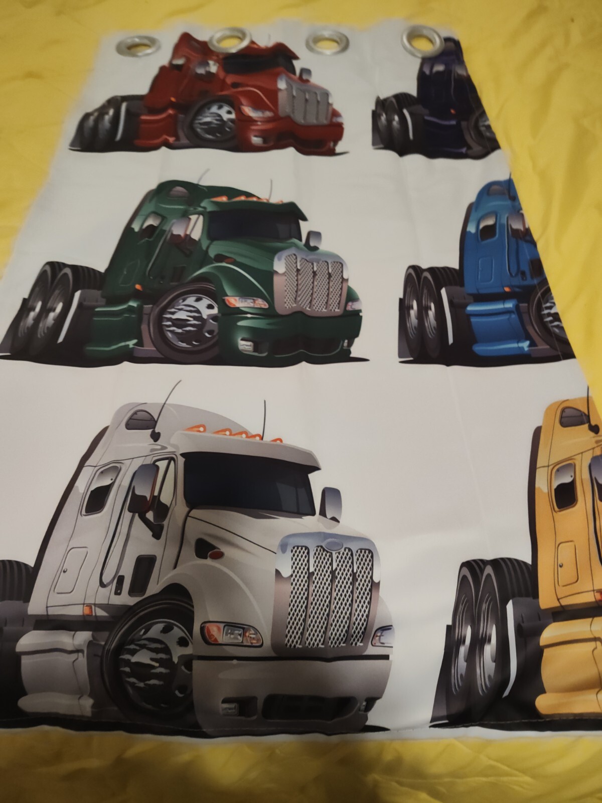 Semi Tractor Curtains 4 Panels Measures 26 In. X 45 In. gallery