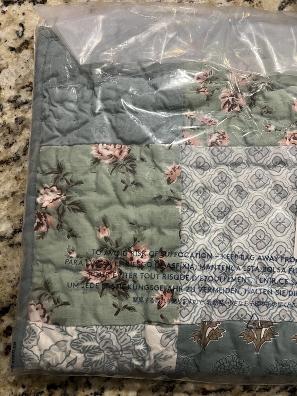 NWT Lands End Floral Square Patchwork Heirloom Standard Sham (1) Fresh Thyme Omb gallery