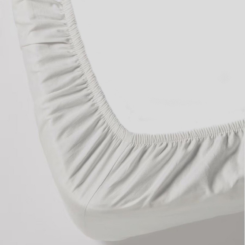 4 Piece Ruffled Sheet Set, Solid White 650 TC Egyptian Cotton, Pocket up to 26" gallery