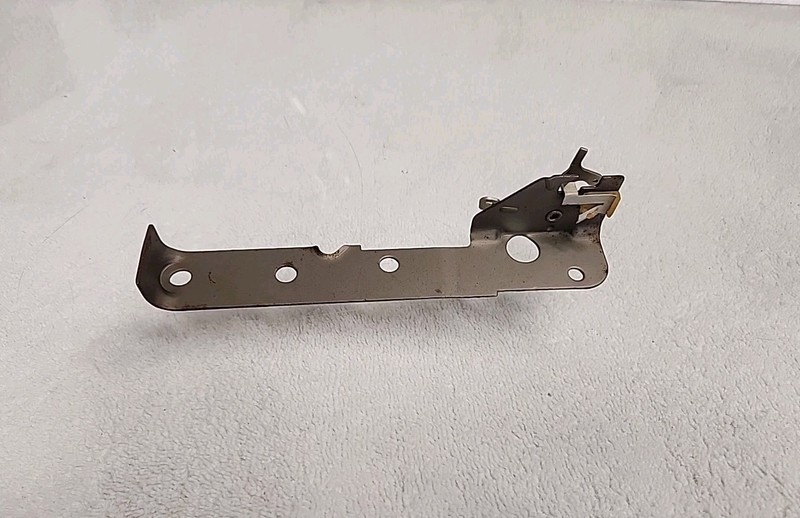 New Briggs And Stratton OEM Control Plate 298823 gallery