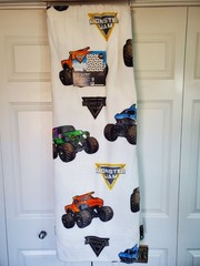 Monster Jam Oversized Plush Throw Blanket 90in X 90in White 🔥 Exclusive 2025