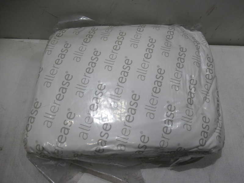 AllerEase Organic Cotton Mattress Pad - Blocks 99.9% of Allergens White KING gallery