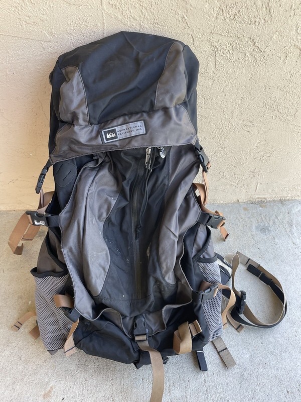 REI MARS Hiking Backpack Camping Internal frame Bag Pack Size Medium