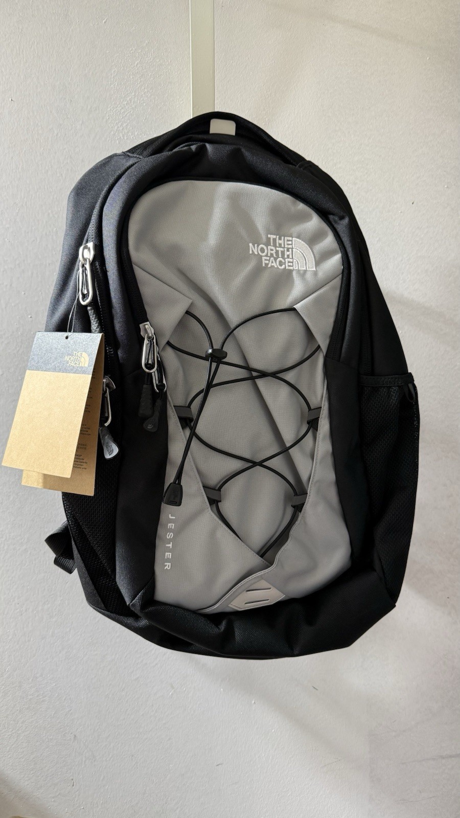 The North Face Jester Hiking Backpack Gray/Black Padded External Pockets