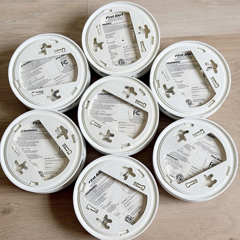 First Alert SCO500 Wireless Interconnect Smoke & Carbon Monoxide Alarm Tested gallery