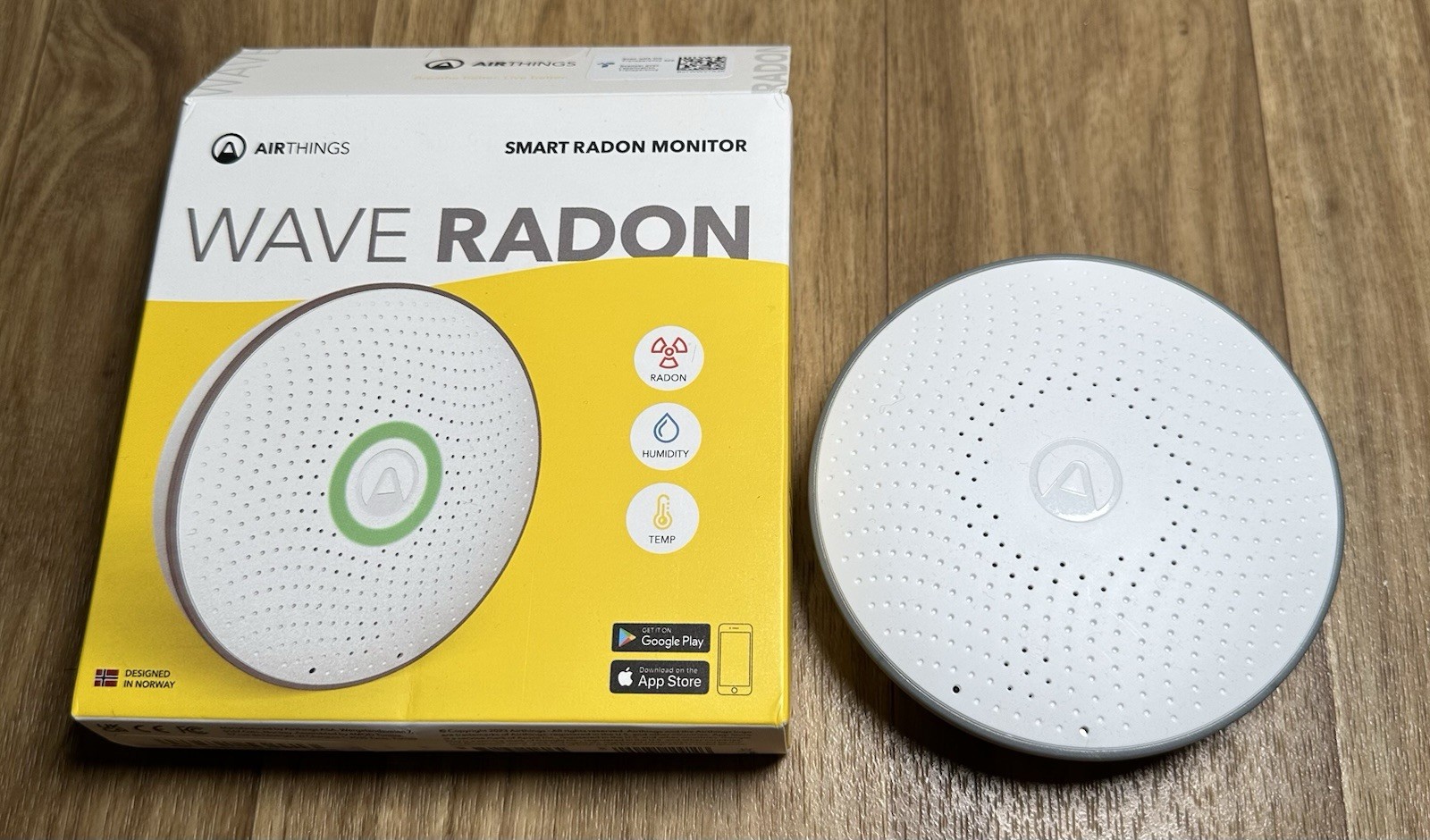 Airthings Wave 2950 Smart Indoor Air Quality Monitor With Radon Detection gallery