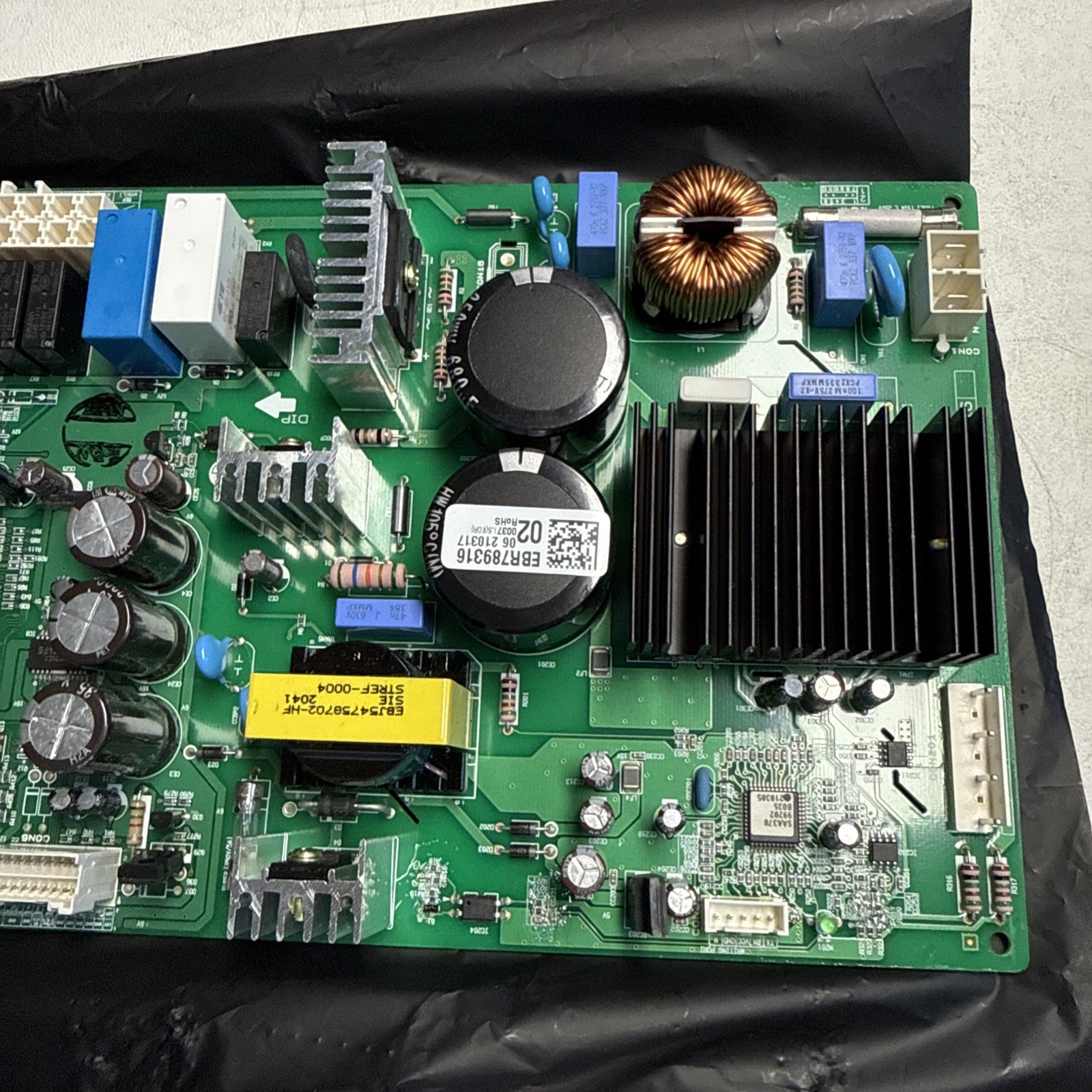 LG Refrigerator Primary Control Board OEM EBR78931602 gallery
