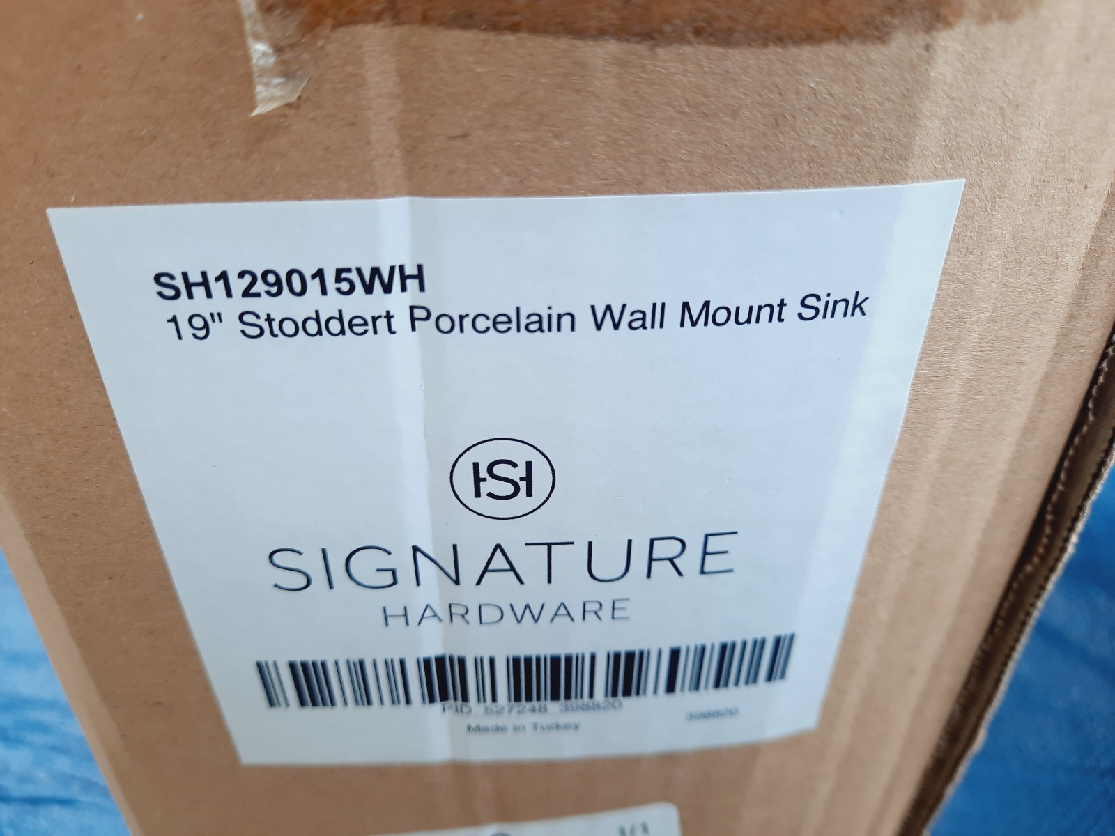Signature Hardware Stoddert 19" Porcelain Wall-Mounted Bathroom Sink gallery