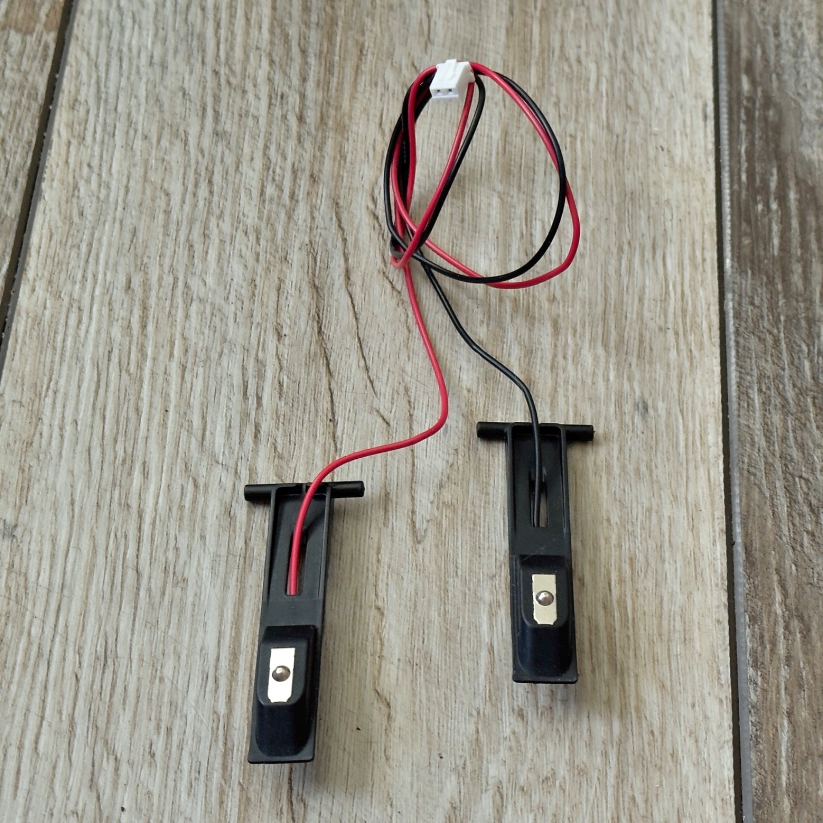 OEM Shark Charging Contacts Part For Self Empty Dock Base XDCK2600WA 30 Tested gallery