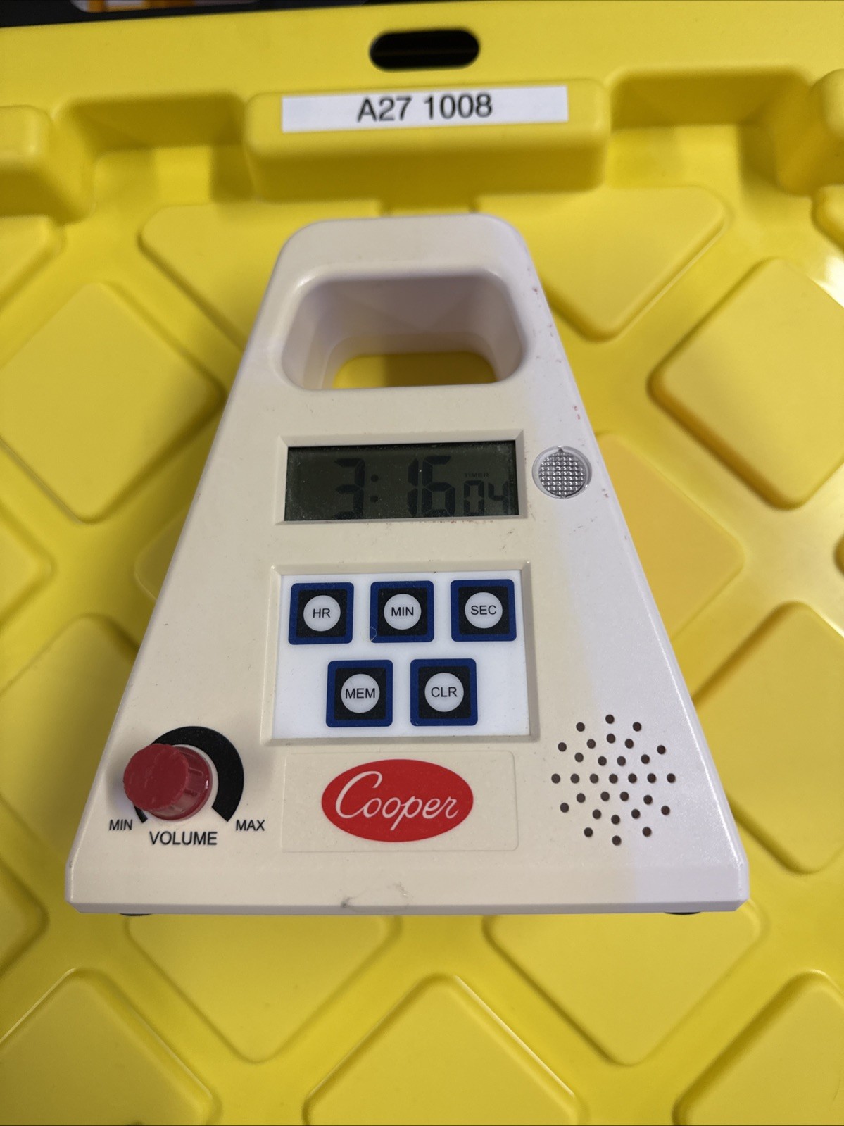 Cooper-Atkins FT24-0-3 Large Single Station Digital Timer, 24 Hour gallery