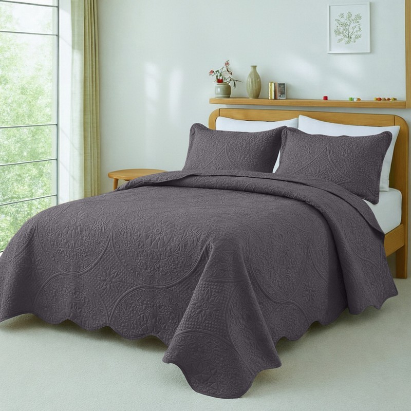 Quilt Coverlet Bedspread Bedding Set with Pillow Shams Full Queen King Bed Throw gallery