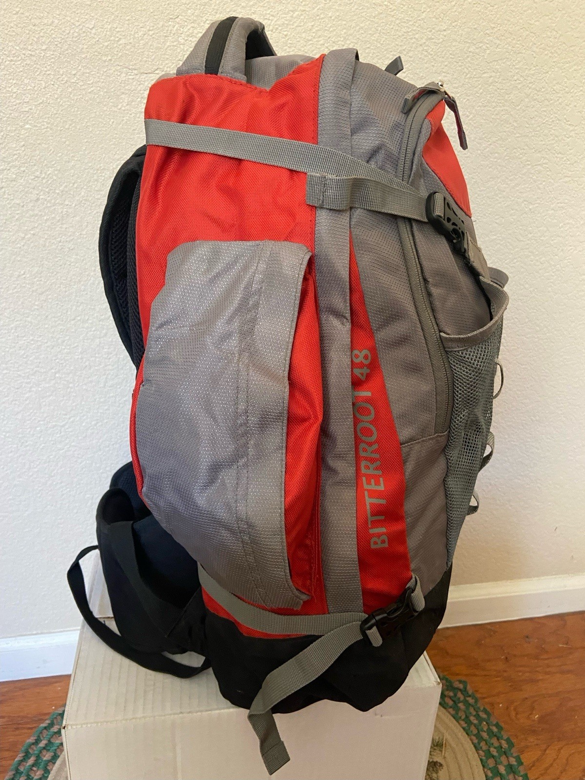 Cabelas Bitteroot 48 Internal Frame Backpack Hiking Red Gray 2