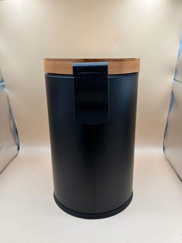 SunnyPoint Elite Bamboo Lid 4.5 Liter / 1.2 Gallon Round Trash Can - Black gallery