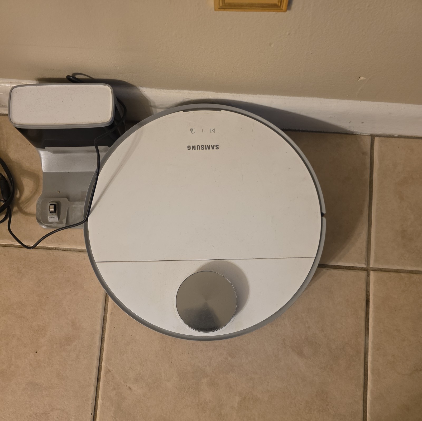 Samsung - Jet Bot+ Robot Vacuum Mop Combo with Clean Station - NEW gallery