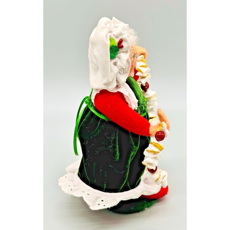 Annalee Mrs Claus Stringing Popcorn Cranberry Garland Christmas 6 inch 2006 gallery