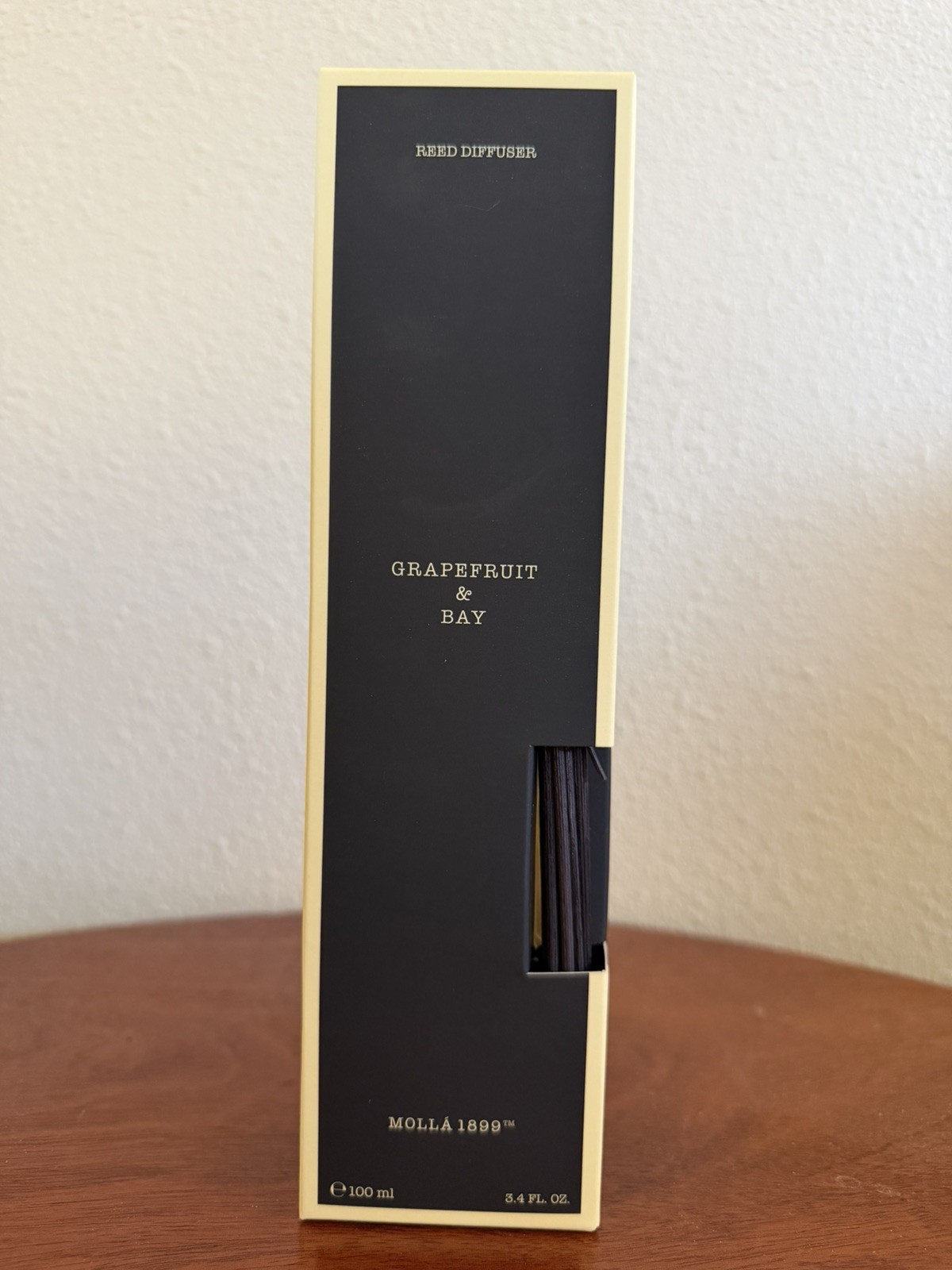 Cereria Molla 1899 Grapefruit & Bay Reed Diffuser 3.4 Fl Oz gallery