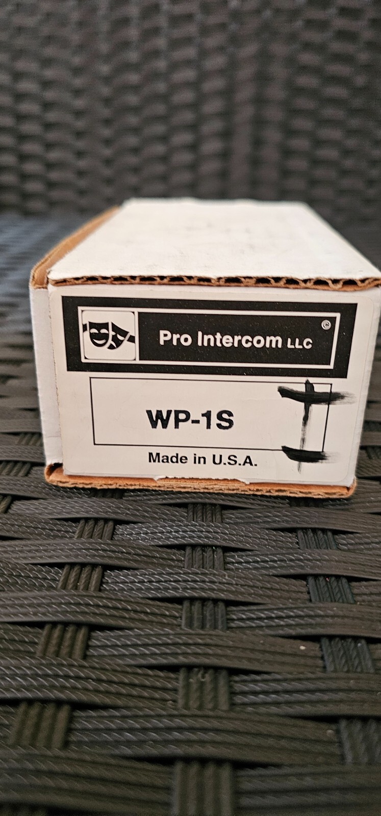 Pro Intercom WP1S Wall Plate with Male XLR & A-B Switch Single-gang wall plate gallery