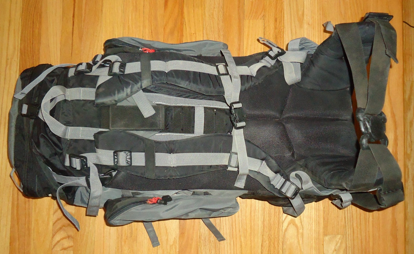 Jansport Klamath 72 Back Pack 3