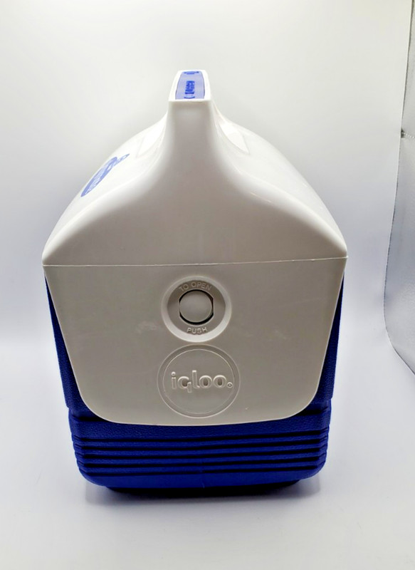 Igloo Playmate Blue Mini Cooler 6 Cans Hard Sided gallery