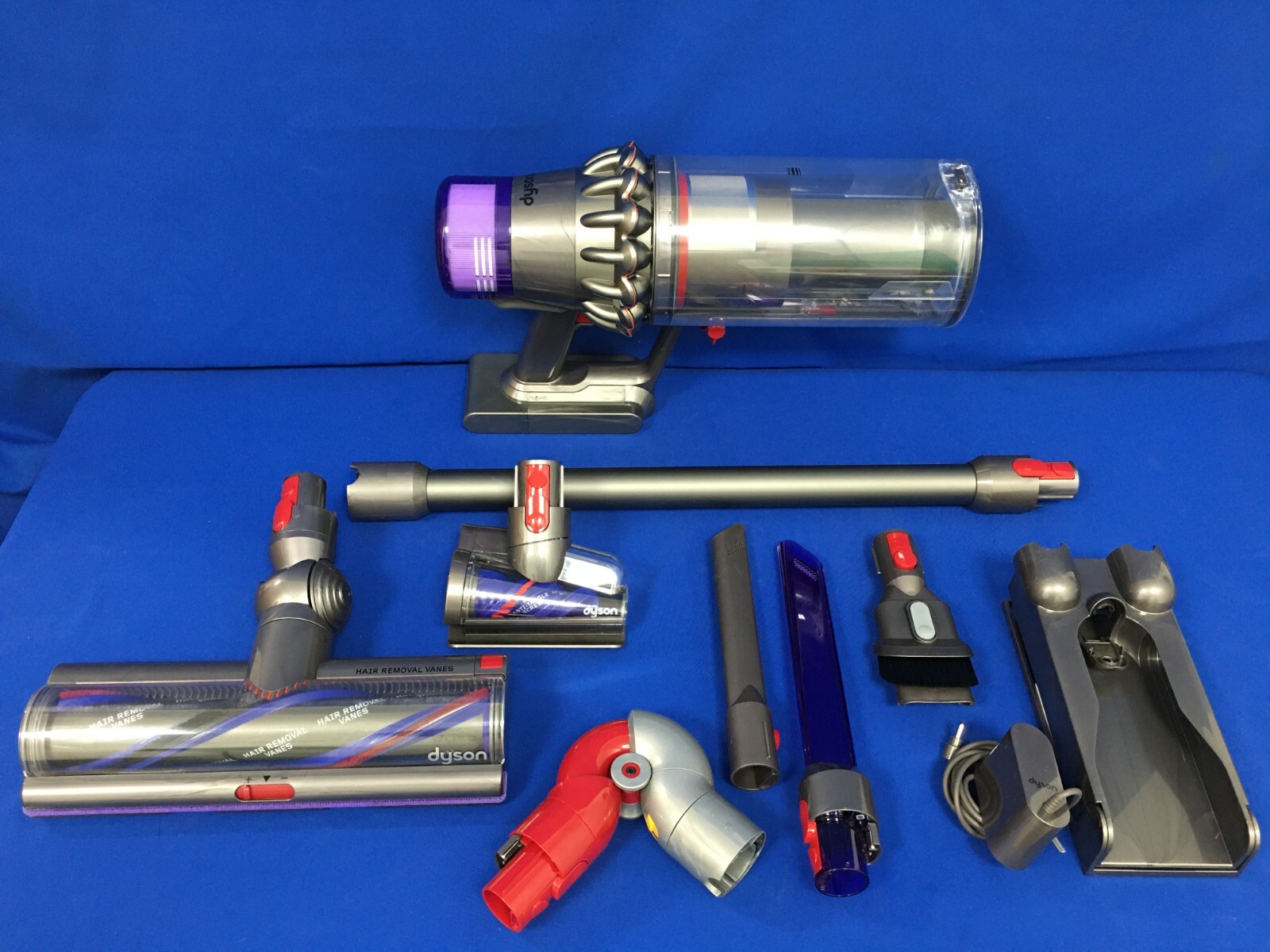 Dyson Outsize Extra Cordless Stick Vacuum Cleaner - Iron (V11-SV29) - gallery