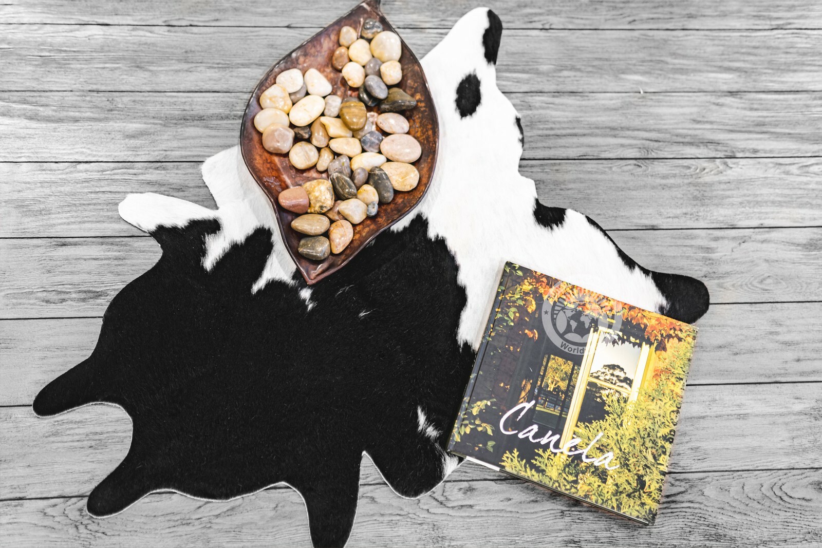 Real Small Cowhide Rug Black and White - Size 24"x35" gallery