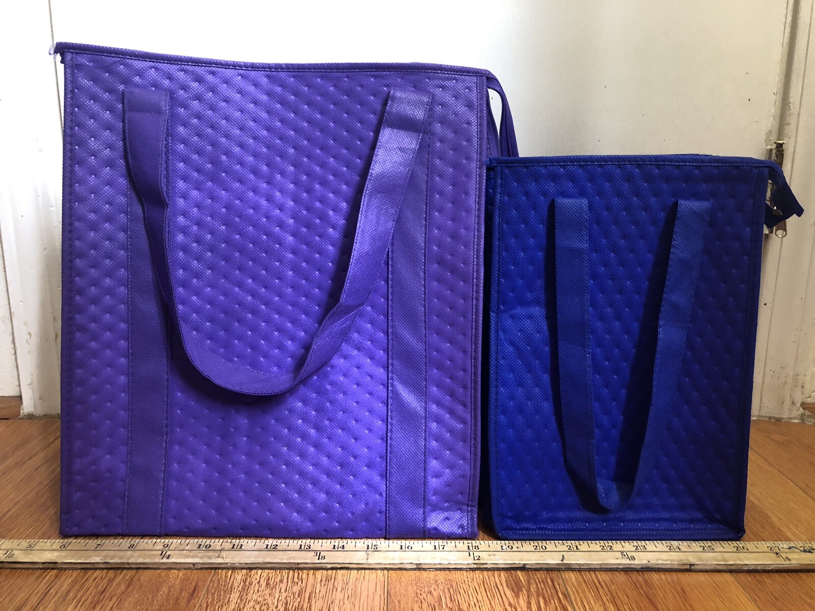 🔴 2pcs Insulated Grocery ECO-FRIENDLY Reusable Grocery Bag - 1 Blue & 1 Purple gallery