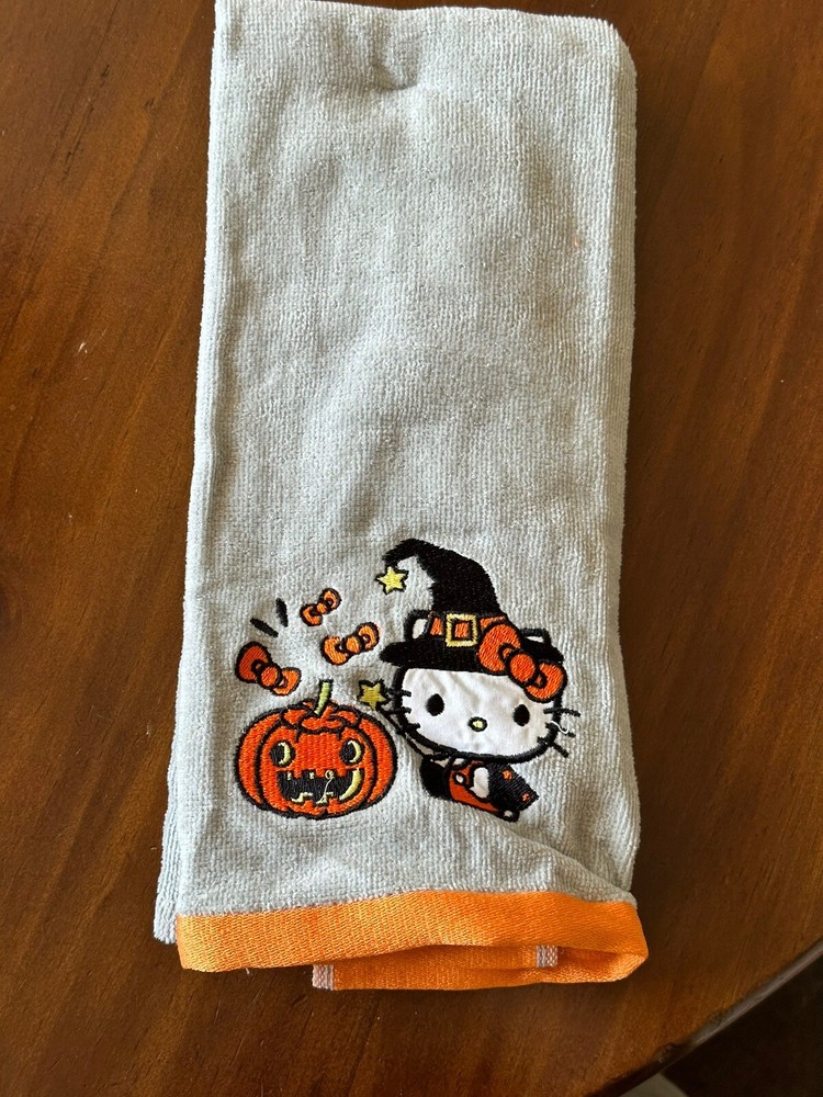 Hello Kitty 2 PACK Halloween Pumpkin Hand Towels Grey Orange Jack-o-Lantern
