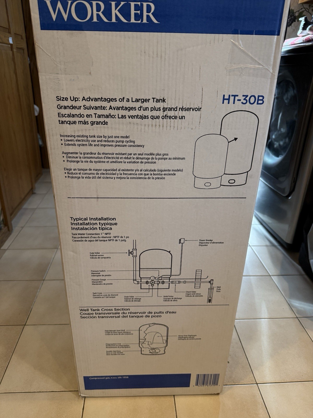 Water Worker HT-30B Vertical Precharged Well Tank - 26 Gal gallery