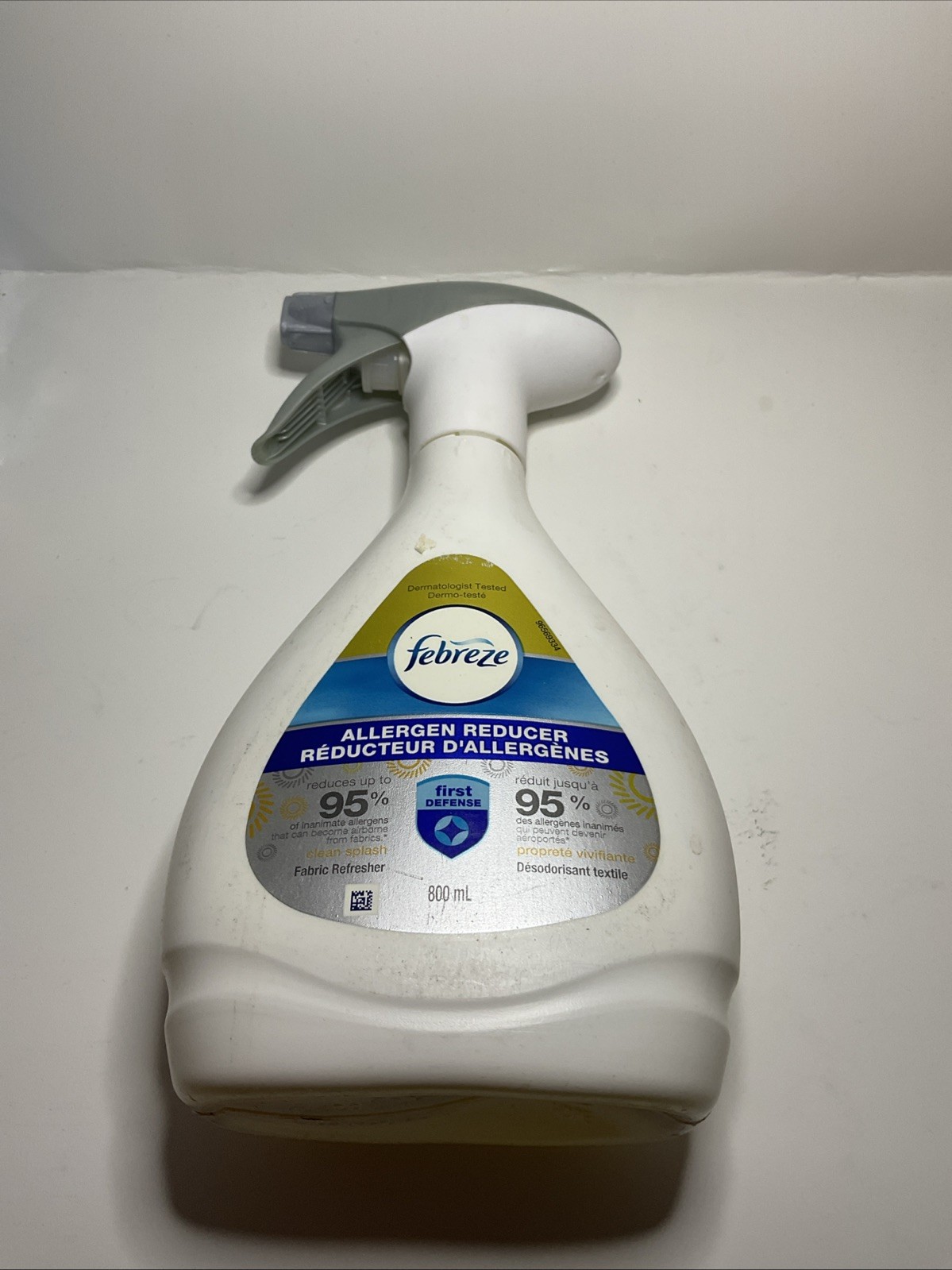 Febreze Allergen Reducer Fabric Refresher Spray 27 Fl Oz. New gallery