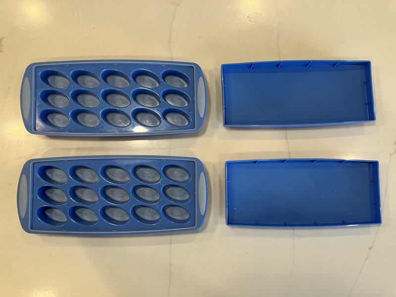 ORKA Silicone & Plastic Ice Cube Stackable Mold Tray Covers/ Lids Easy Removal gallery