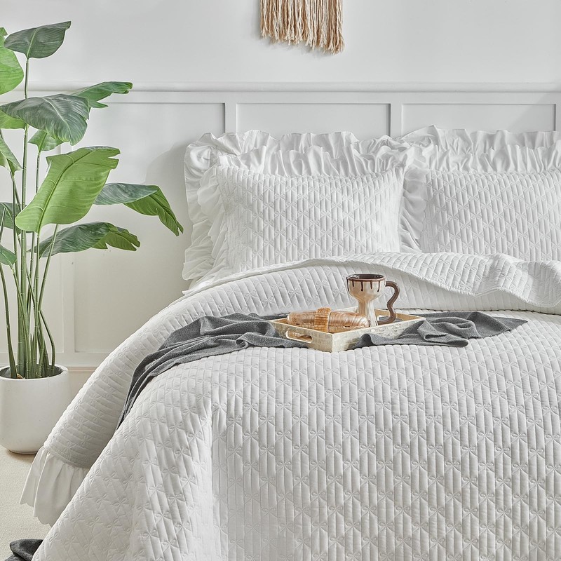 Ruffled Quilt Bedding Set King Size 96 * 108 in - 3 Pieces Solid Shabby Chic ... gallery