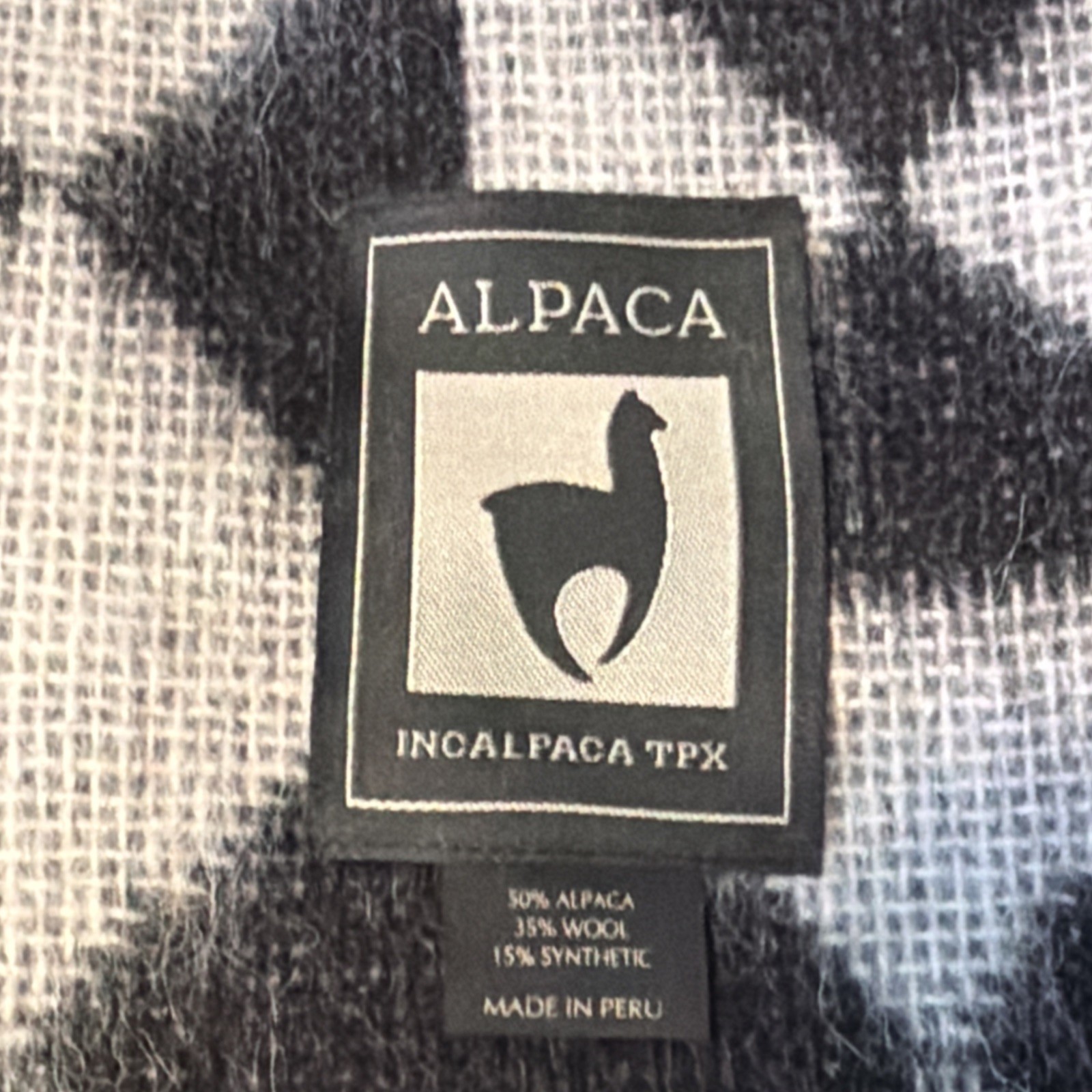 NWT Incalpaca Peruvian Aztec Alpaca Blend Wool Throw 60 x 70” Black Gray gallery